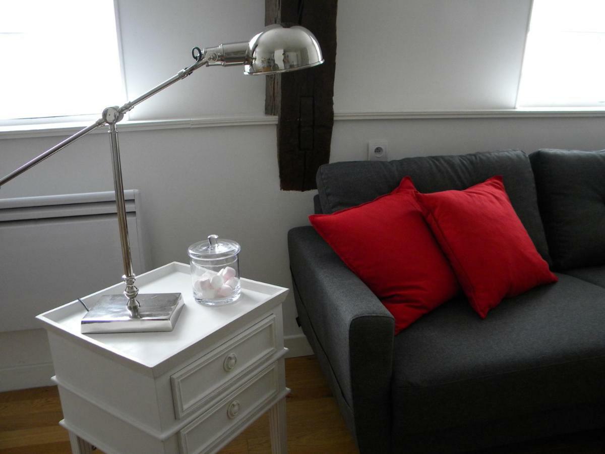 Les Chanceliers Duplex Apartment Beaune  Bagian luar foto